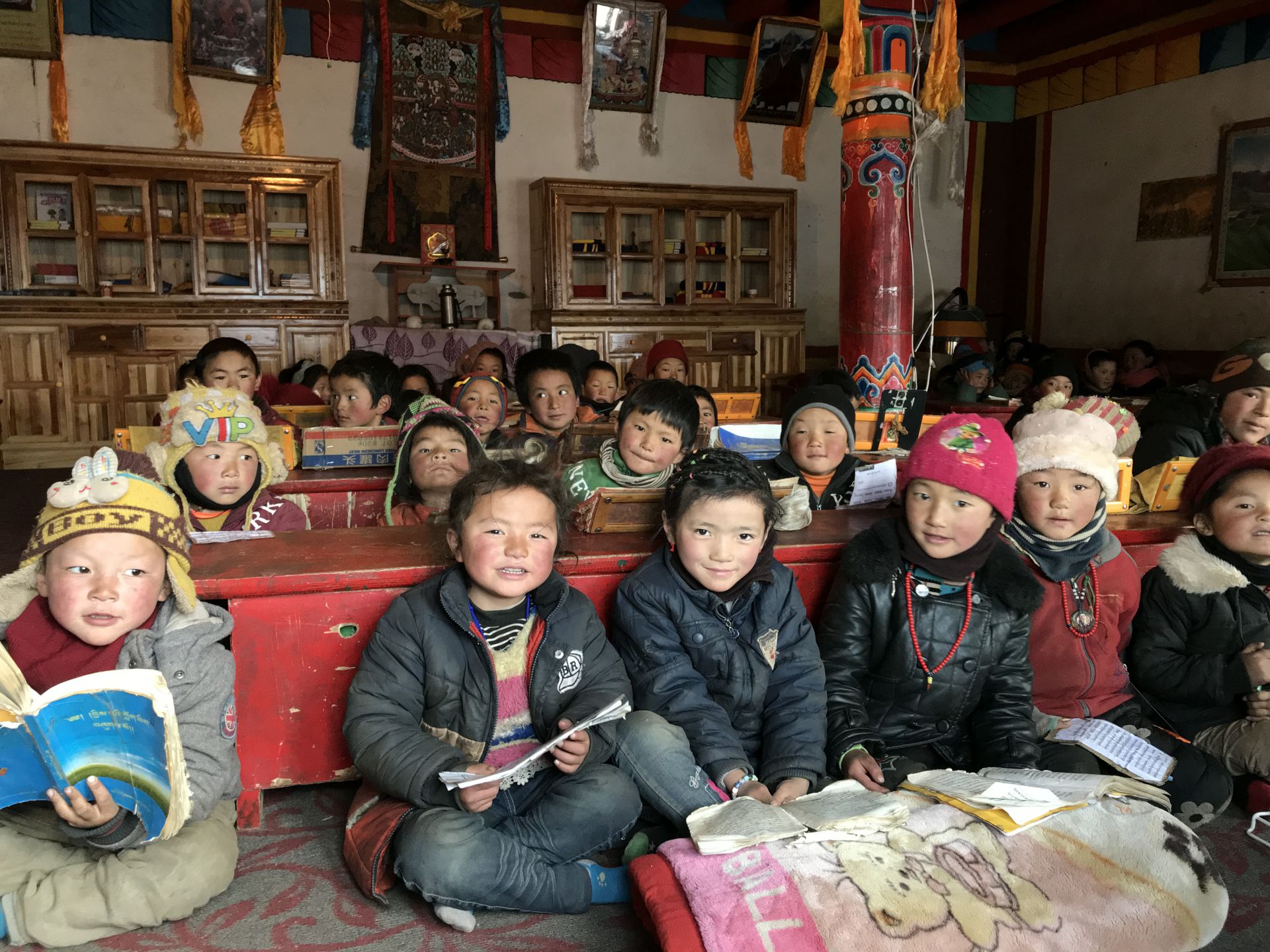 长沙岳浩汽车配件配送有限公司公益回顾丨家国同欢月同圆 温暖满载甘孜州(图11)